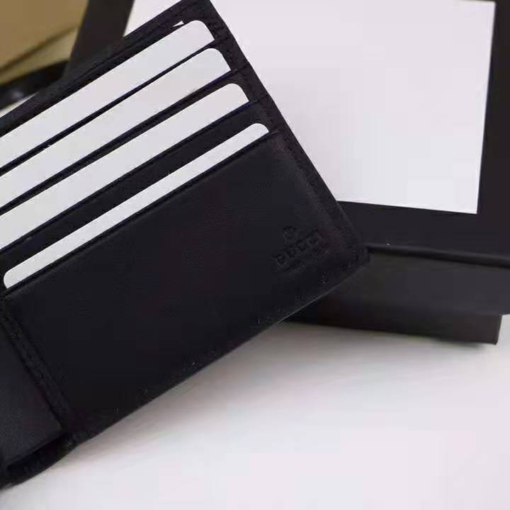 Gucci GG Men Gucci Signature Bi-Fold Wallet in Black Leather