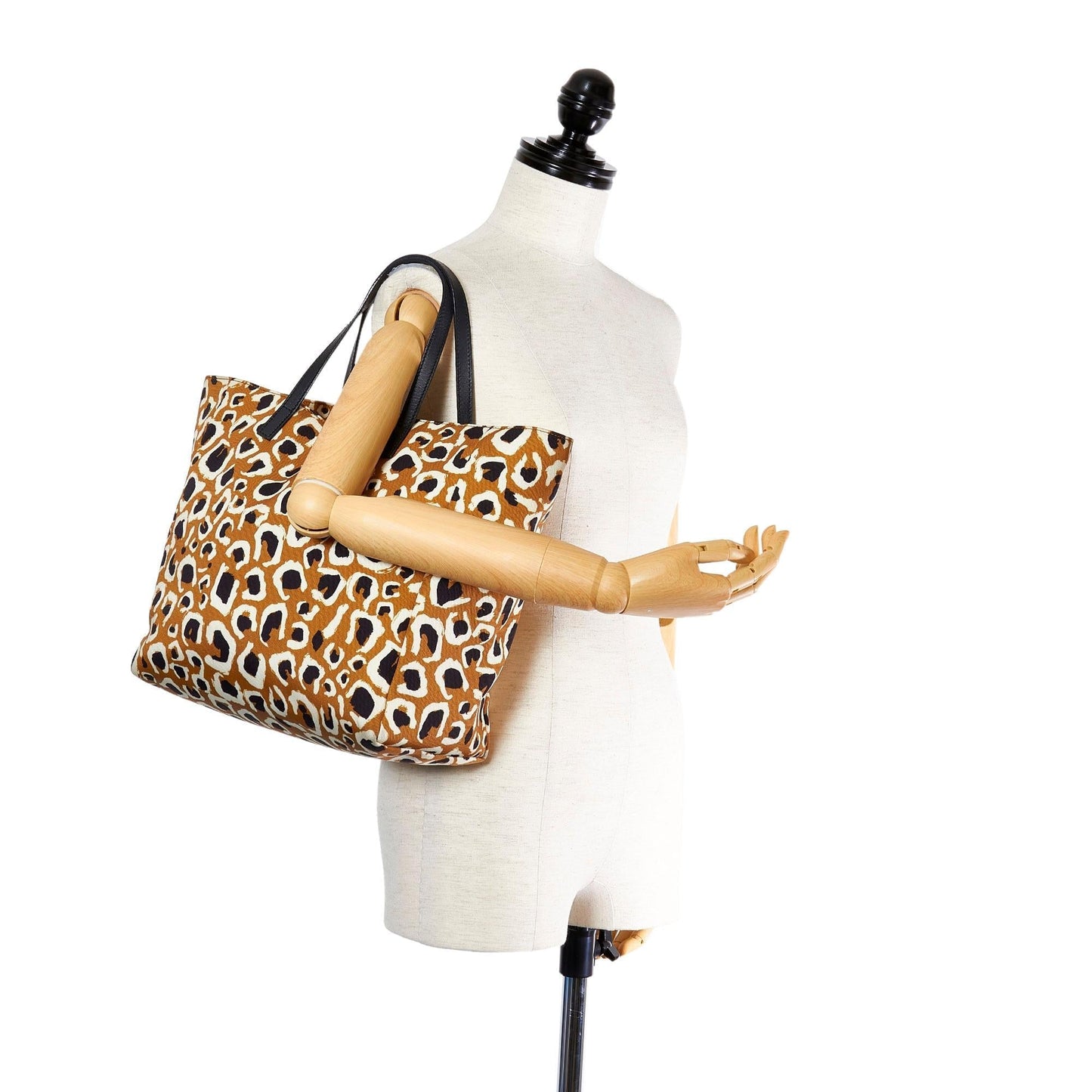 Gucci Leopard Printed Nylon Tote Bag