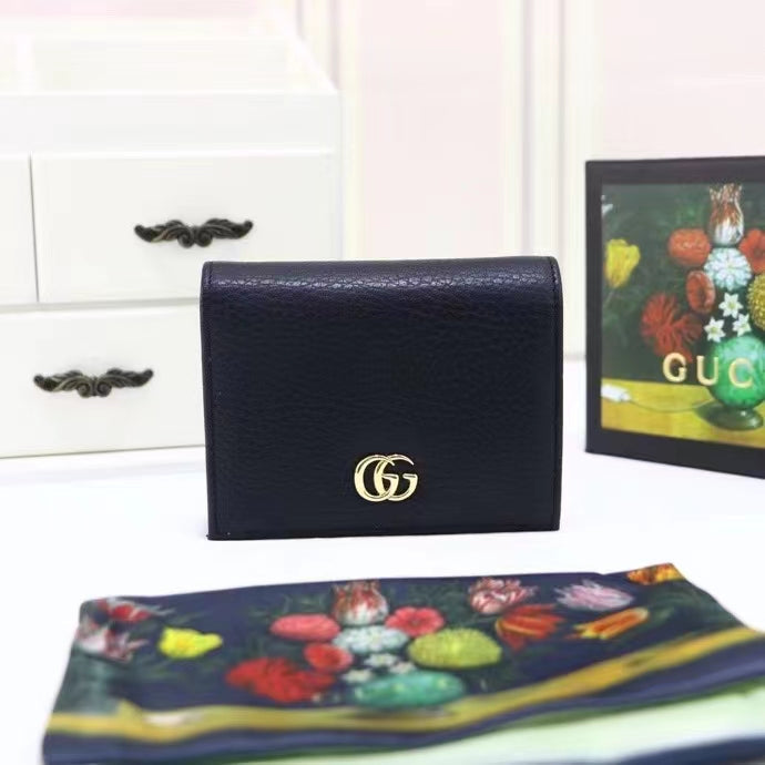 Gucci Unisex GG Leather Card Case Wallet Double G Snap Closure