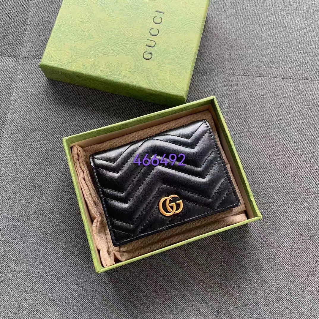 Gucci Unisex GG Marmont Card Case Wallet Black Matelassé Chevron Leather Double G