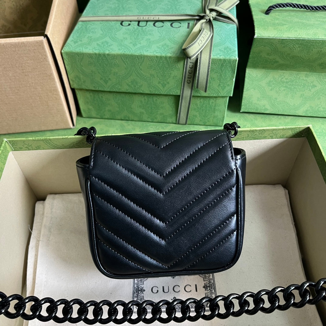 Gucci Women GG Marmont Belt Bag Black Chevron Matelassé Leather