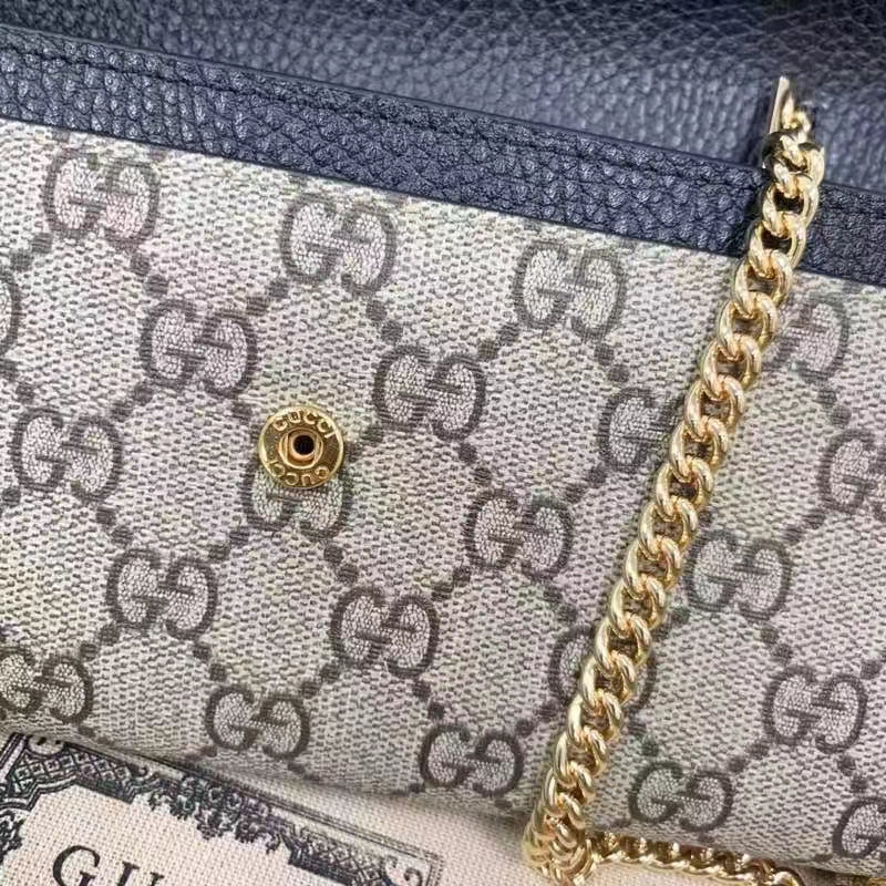 Gucci Women GG Marmont Chain Wallet Black Beige Ebony GG Supreme Canvas