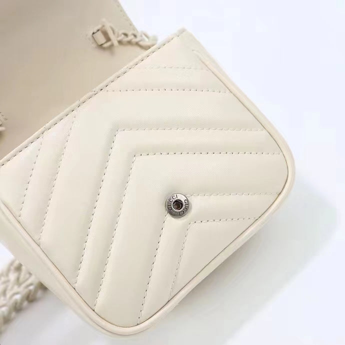 Gucci Women GG Marmont Matelassé Mini Shoulder Bag White Chevron Leather Double G