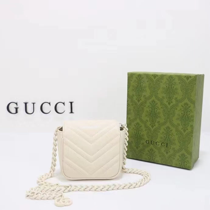 Gucci Women GG Marmont Matelassé Mini Shoulder Bag White Chevron Leather Double G