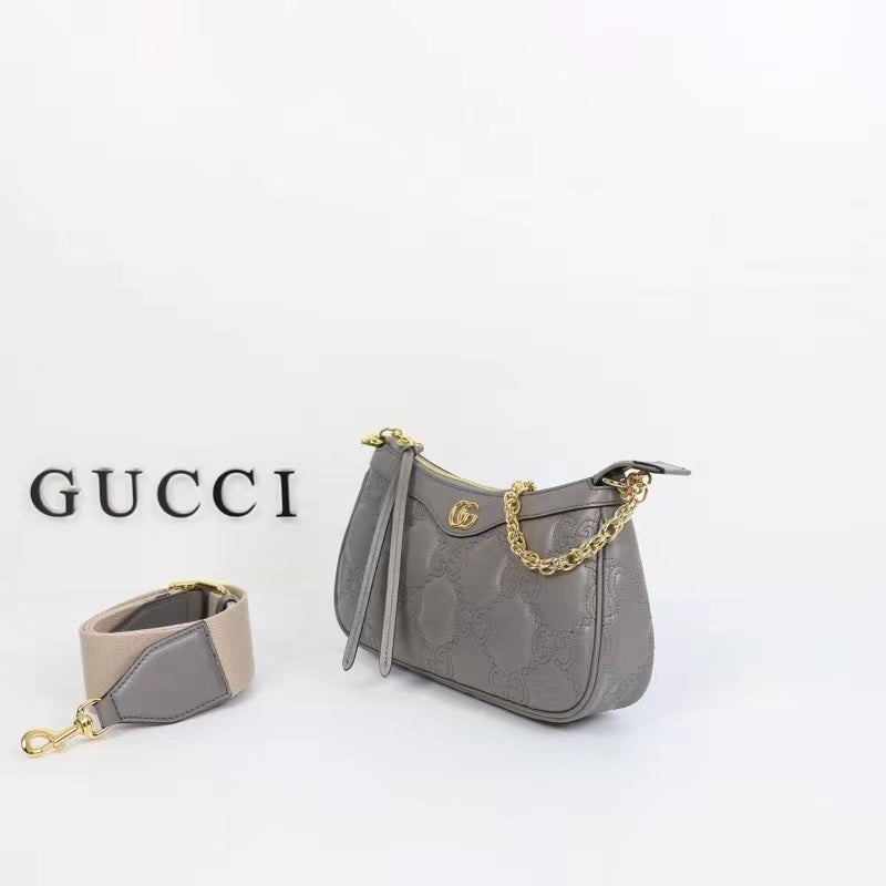 Gucci Women GG Matelassé Handbag Grey GG Matelassé Leather Double G