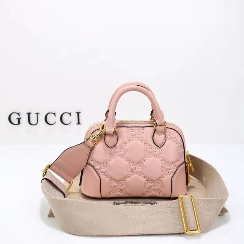 Gucci Women GG Matelassé Handbag Pink GG Leather Double G Zip Closure