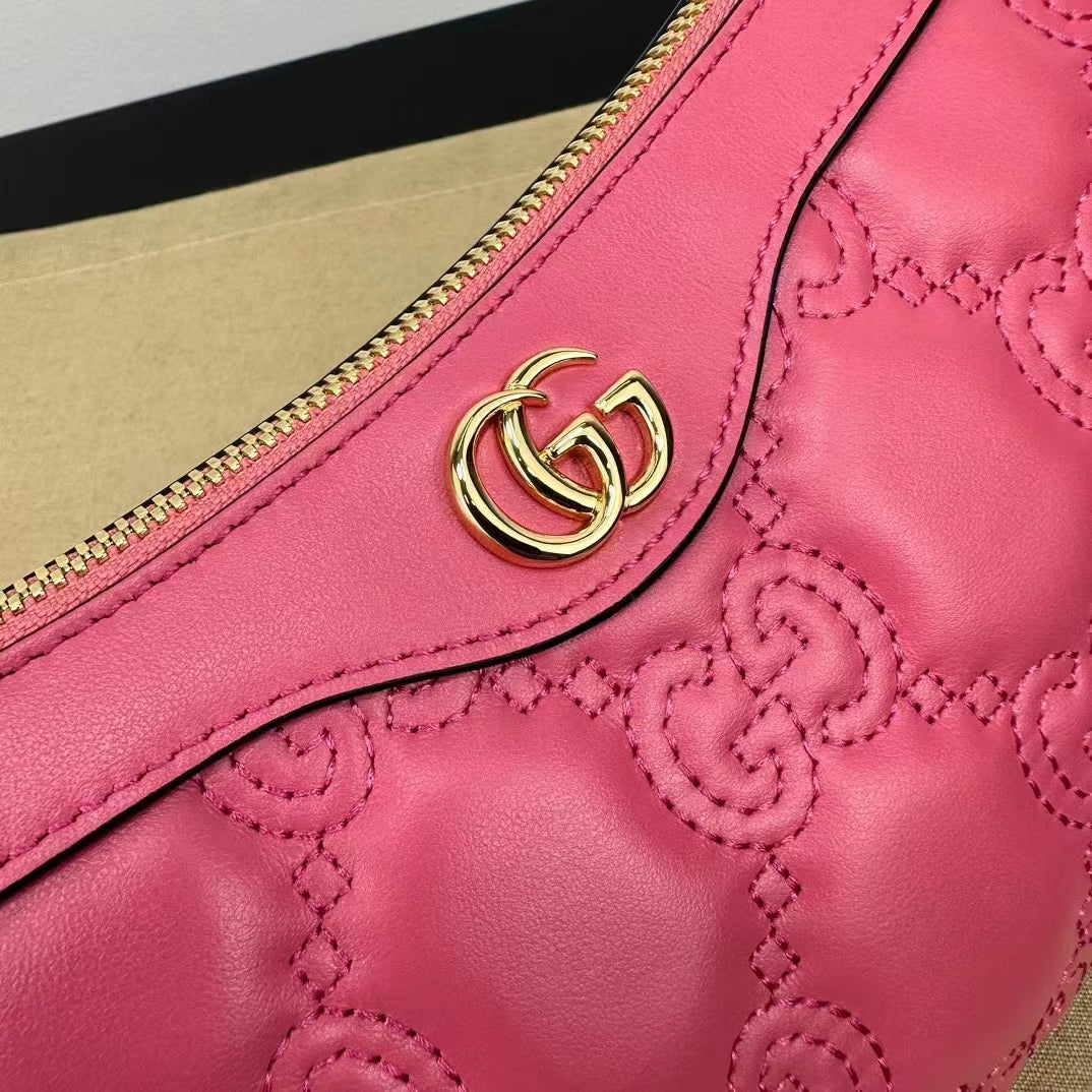 Gucci Women GG Matelassé Handbag Pink GG Matelassé Leather Zip Closure