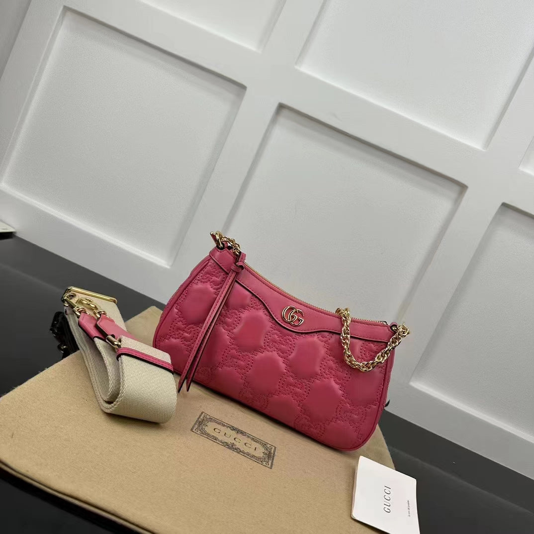 Gucci Women GG Matelassé Handbag Pink GG Matelassé Leather Zip Closure