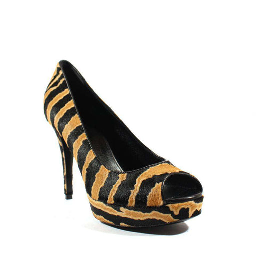 Gucci Women's Nappa Charlotte Pony Animalier Pumps (GGW3201)