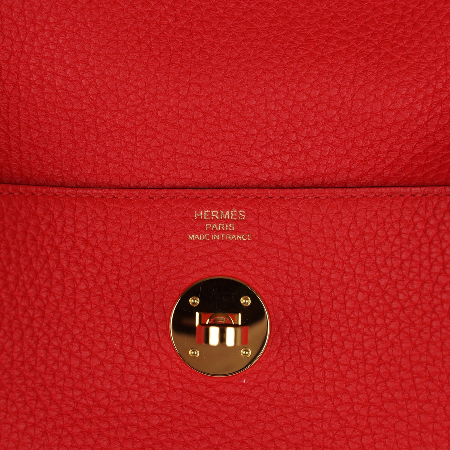 Pre-owned Hermes Lindy 26 Rouge De Coeur Clemence Gold Hardware