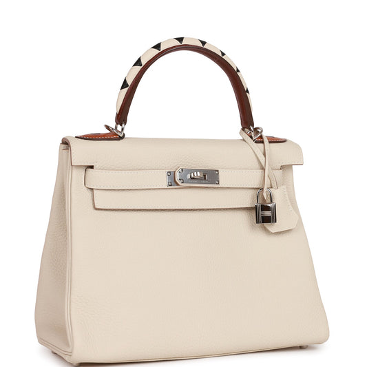 Pre-owned Hermes Kelly Retourne 28 Craie Au Gallop Togo Palladium Hardware