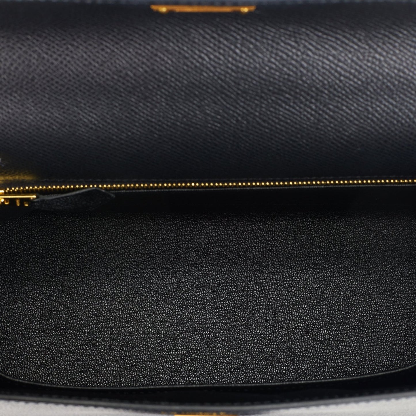 Hermes Special Order (HSS) Kelly Sellier 25 Black and Craie Epsom Brushed Gold Hardware