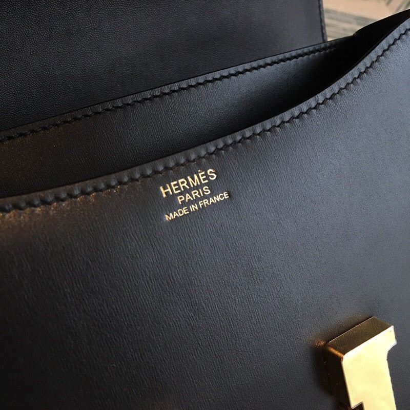 HM Constance 24 Swift Black For Women Gold Toned Hardware, Handbags, Shoulder Bags 9.5in/24cm