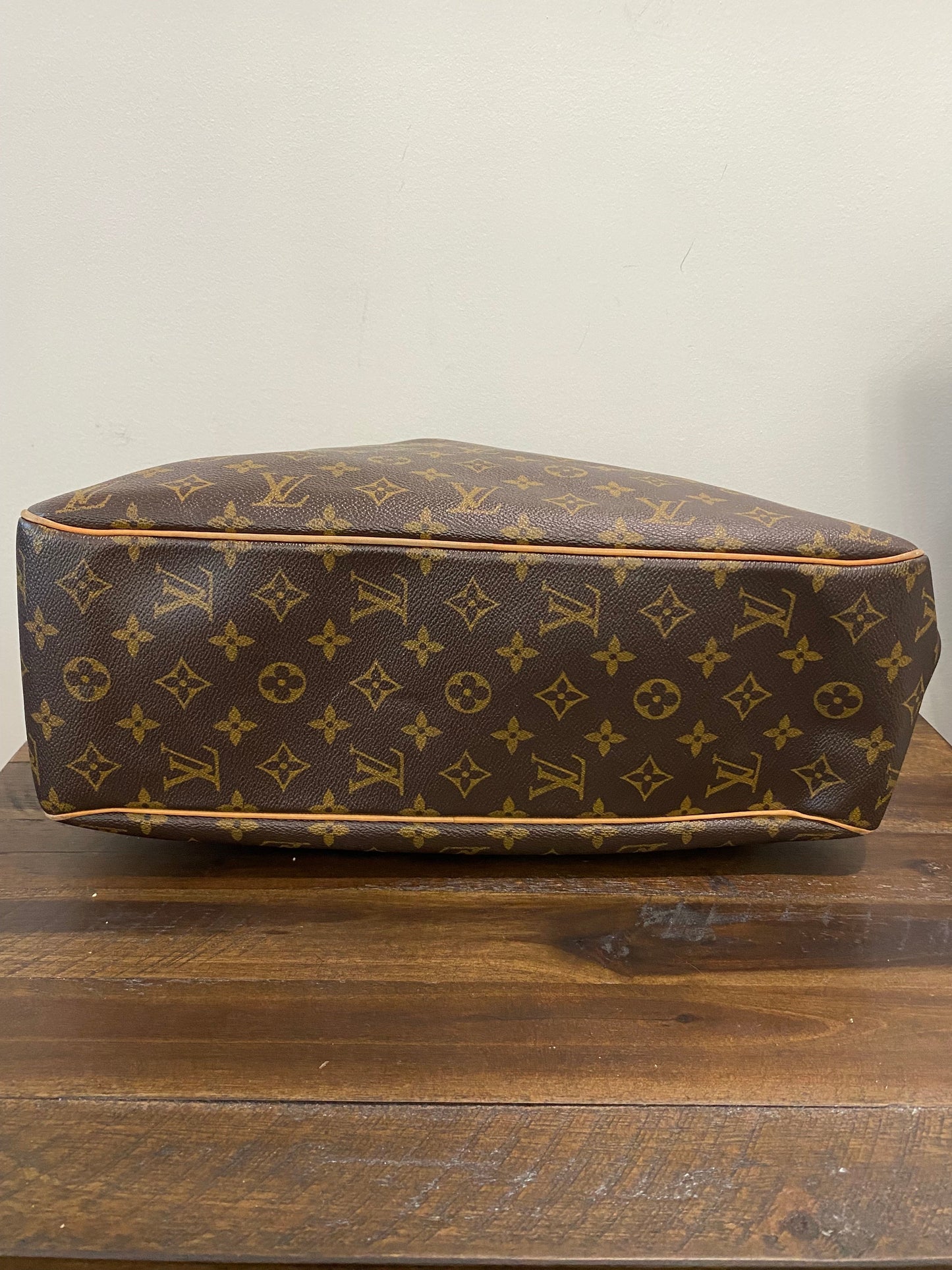 LOUIS VUITTON MONOGRAM BATIGNOLLES HORIZONTAL TOTE BAG