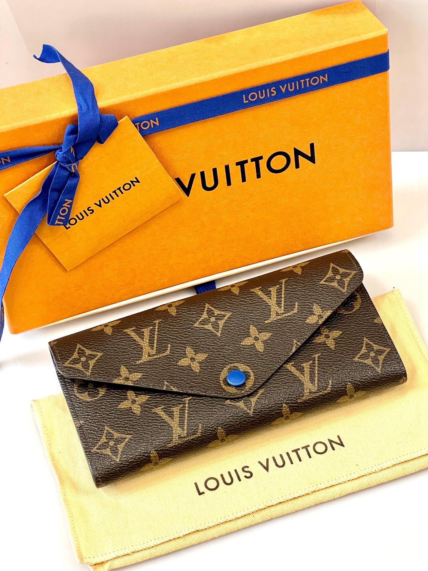 LOUIS VUITTON MONOGRAM JOSEPHINE WALLET BLUE