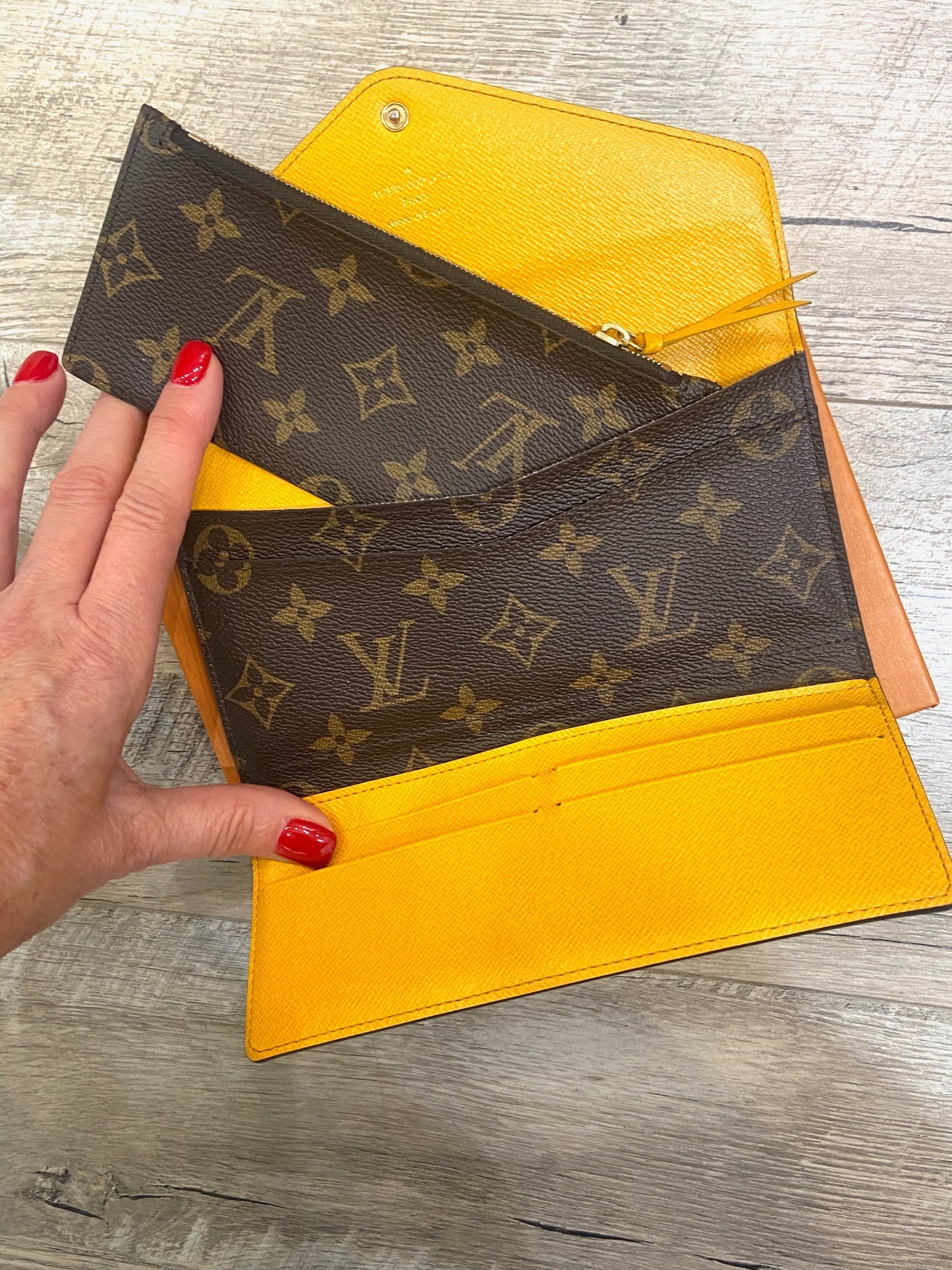 LOUIS VUITTON MONOGRAM JOSEPHINE WALLET MIMOSA