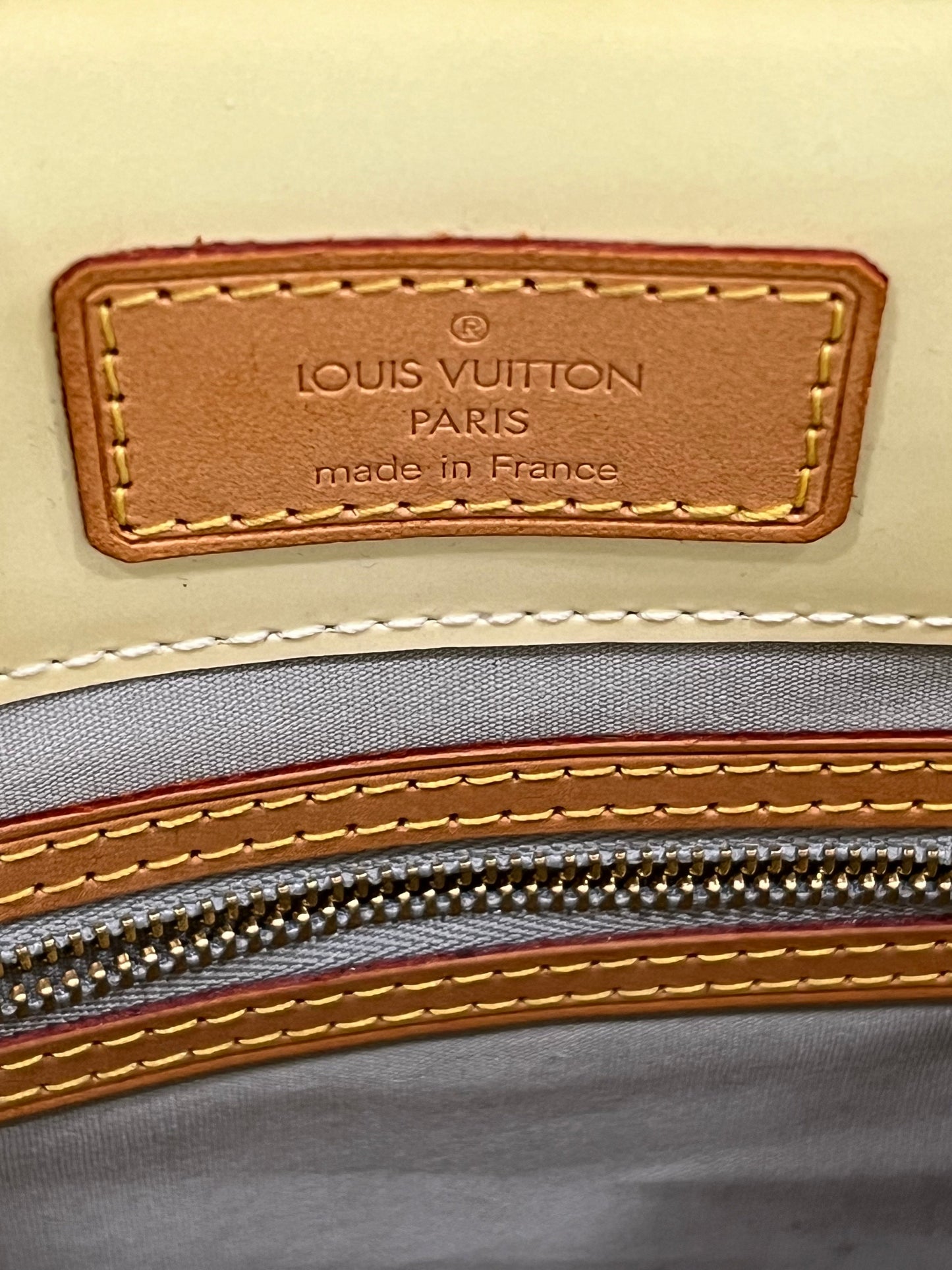 LOUIS VUITTON MONOGRAM VERNIS READE PM PERLE TOTE