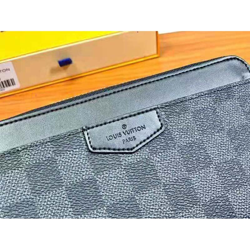 Louis Vuitton LV Men Zippy Dragonne Wallet Damier Graphite Coated Canvas-Grey