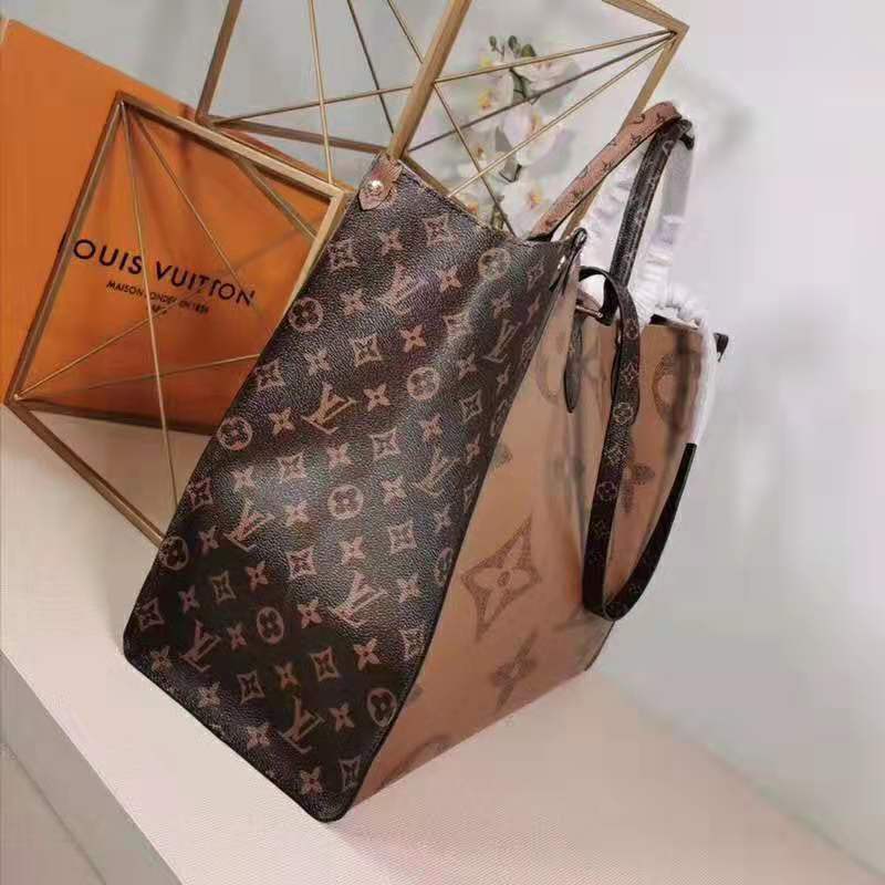 Louis Vuitton LV Women Onthego GM Tote Bag in Monogram Giant Canvas-Brown