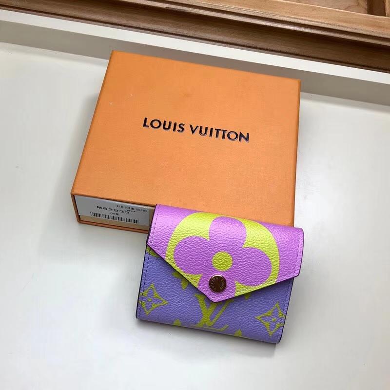 Louis Vuitton Summer 2019 Zoé Wallet Monogram Canvas Pink / Lila