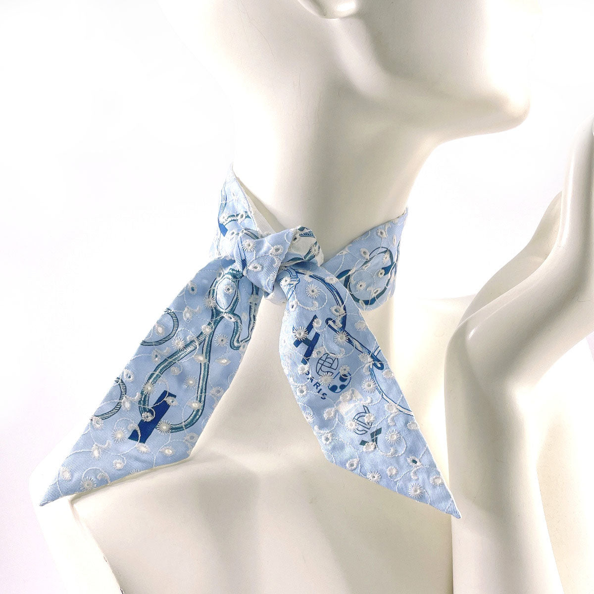 HERMES Twilly Do Re Boucles Broderie Anglaise 2023 limited silk blue blue Women Used