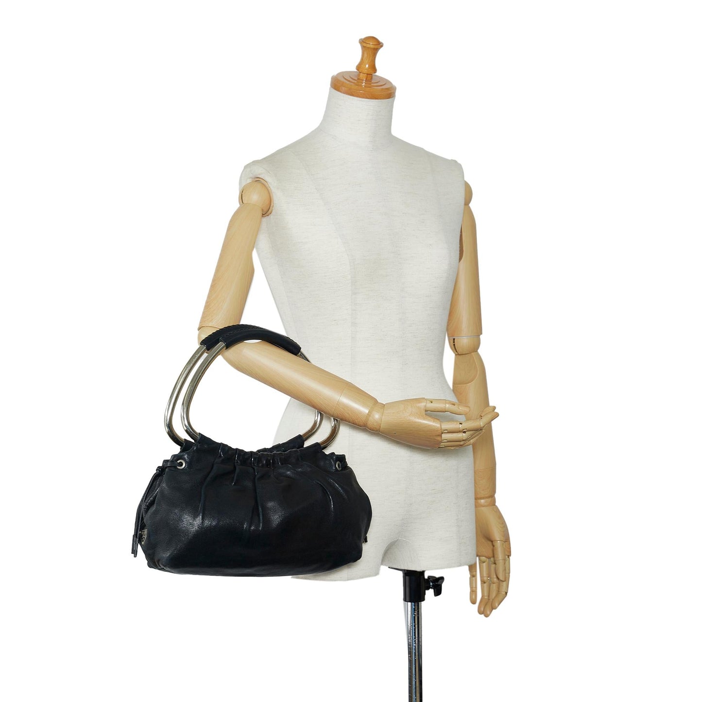 Prada Leather Ring Handbag (SHG-1BZ8Cb)