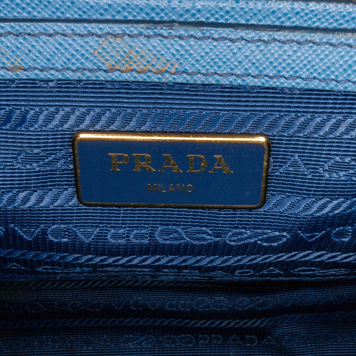 Prada Medium Saffiano Lux Galleria Double Zip Tote (SHG-yE5y3j)