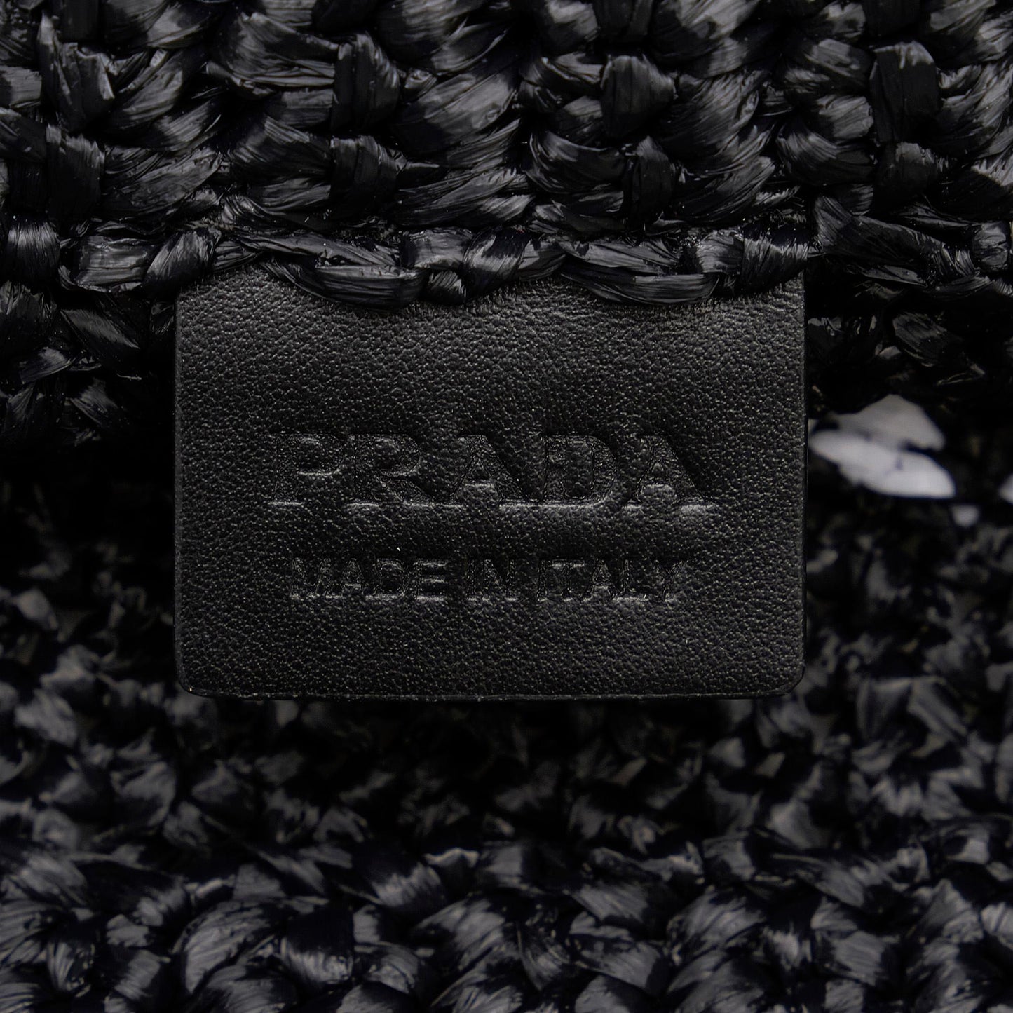 Prada Raffia Logo Tote (SHG-kkTgsm)