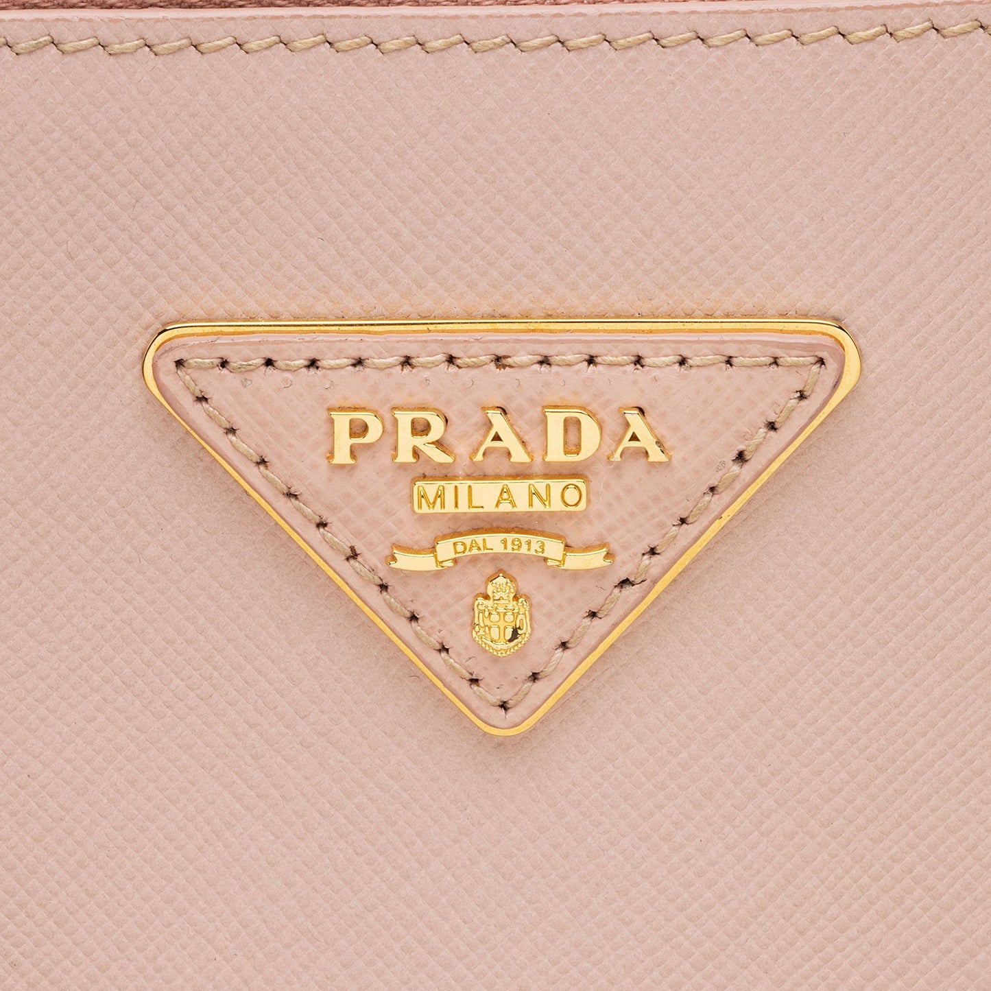 Prada Saffiano Lux Galleria Medium Tote (SHF-KdJyDQ)