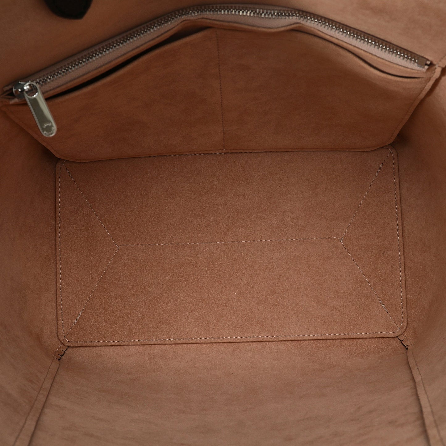 LOUIS VUITTON LockMe Cabas Tote Bag