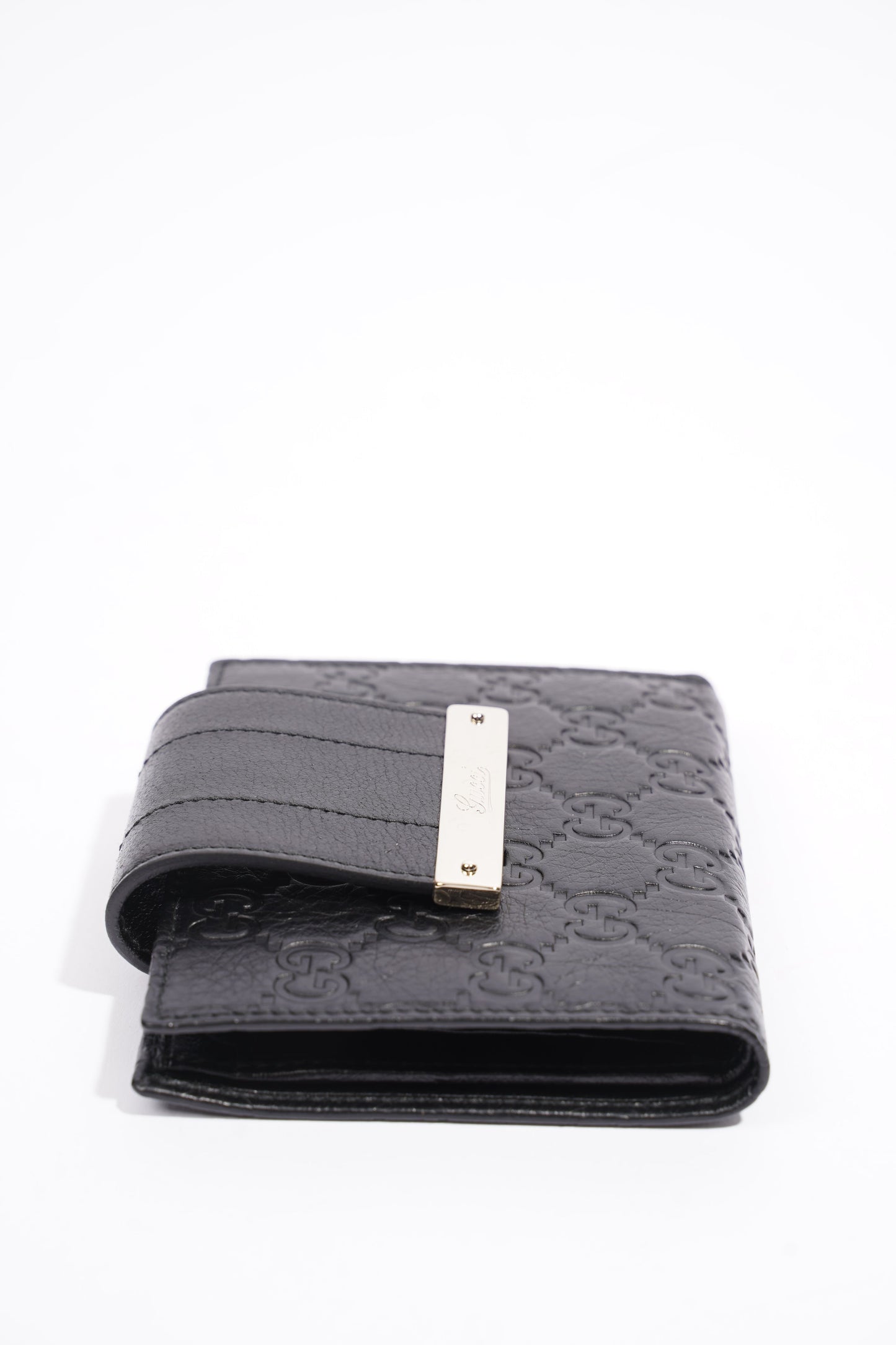 Gucci Bifold Wallet Black GG Supreme Leather