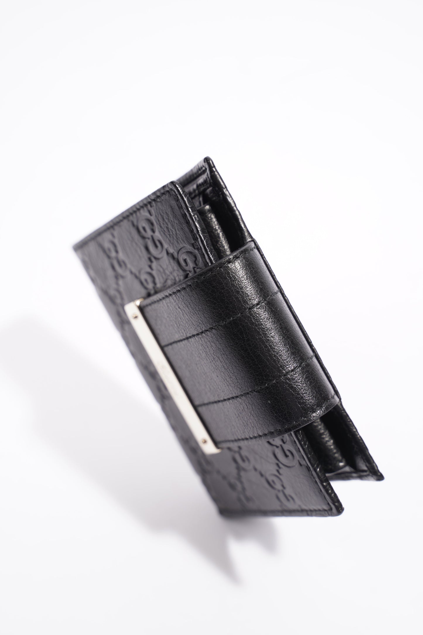 Gucci Bifold Wallet Black GG Supreme Leather