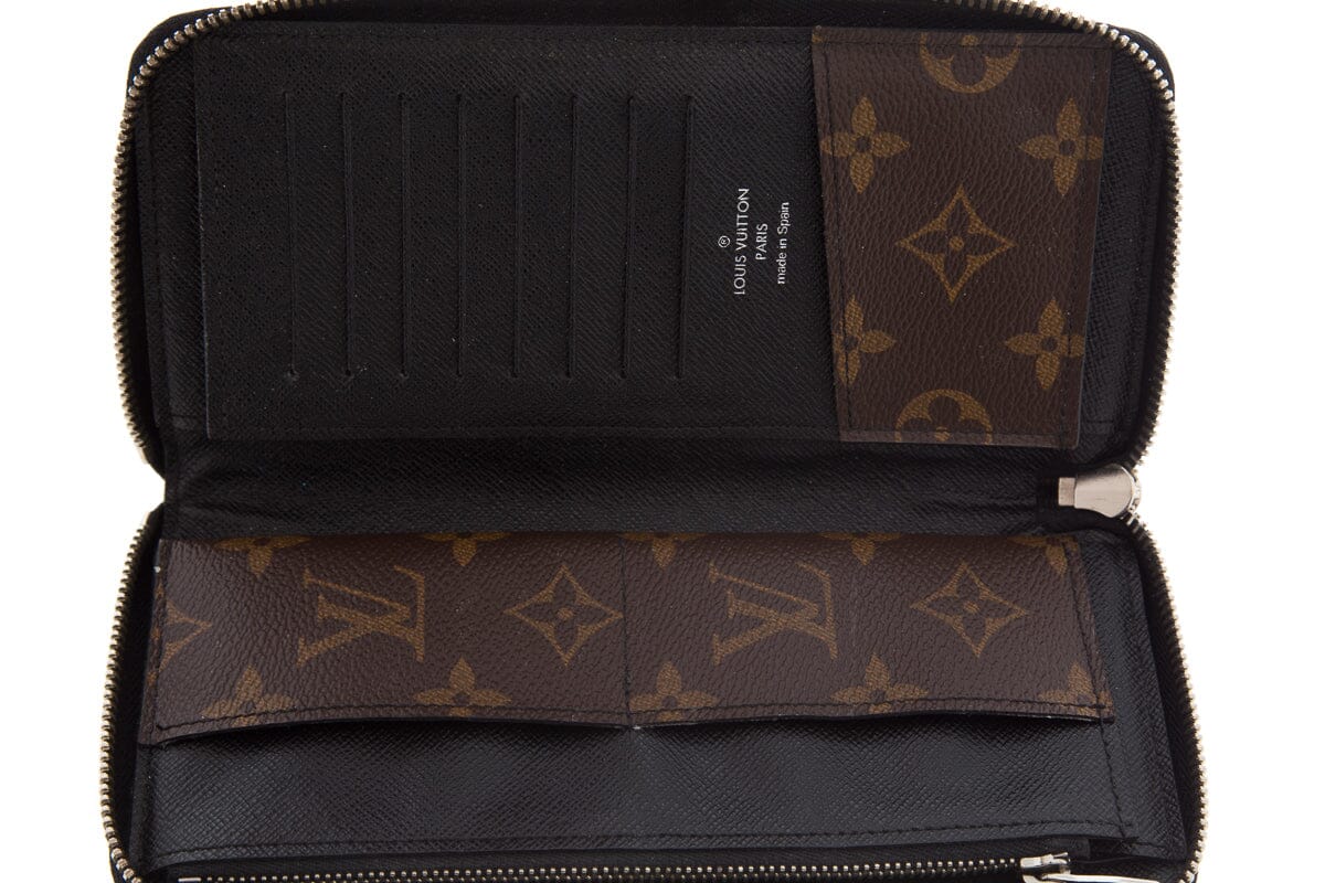 Louis Vuitton Brown & Black Monogram Canvas Mascassar Zippy Wallet