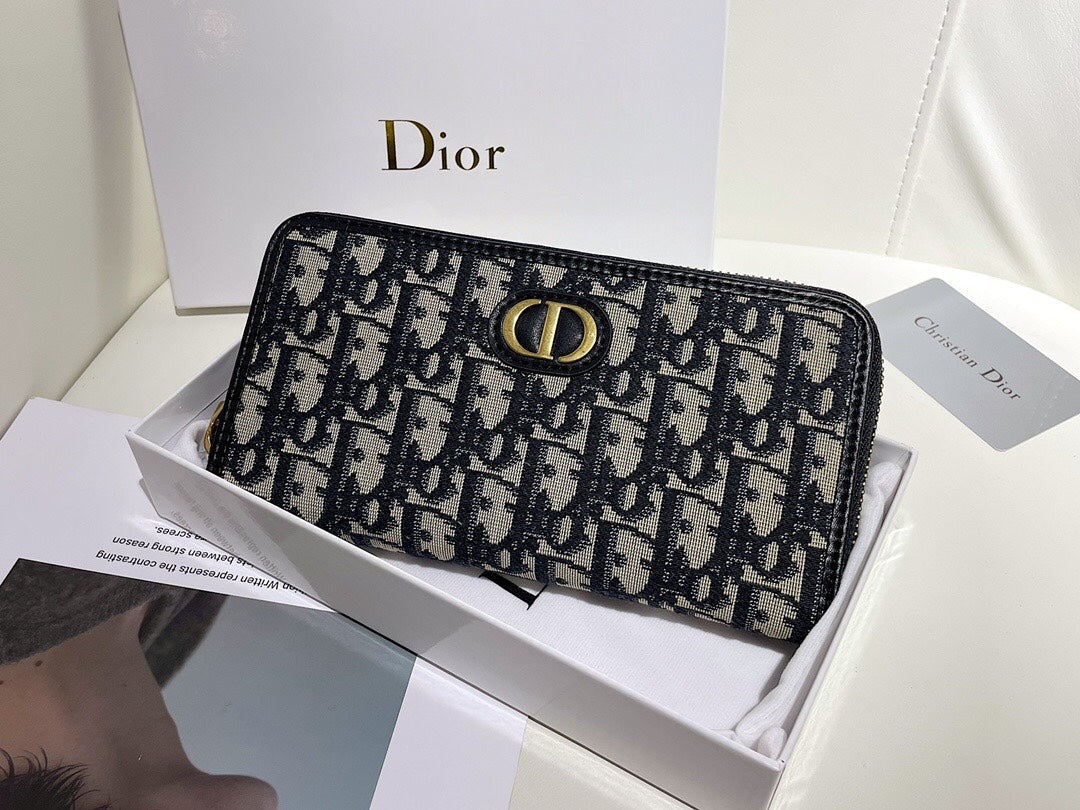 EN - New Arrival Wallet Christian Dior 008