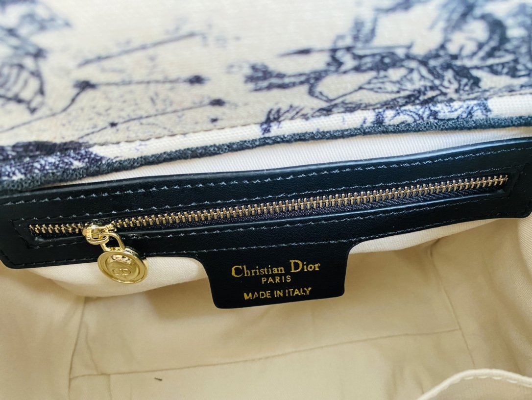 EN - New Arrival Bags Christian Dior 288