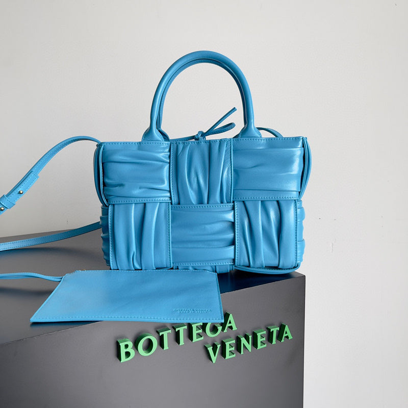 Bags Attire - Bottega Veneta Bags - 1221