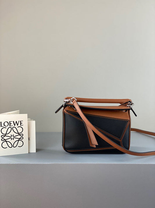 Bags Attire - Loewe Bags - 981