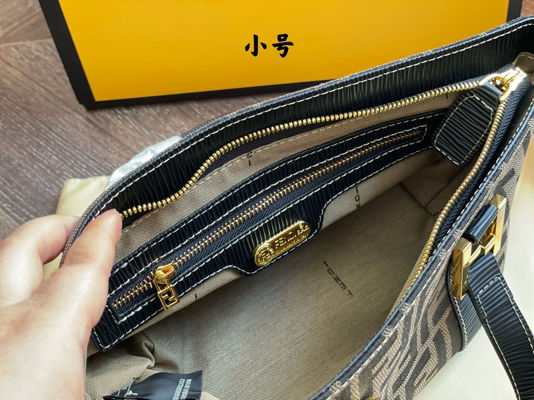 NEW Arrival Bags Fendi 118