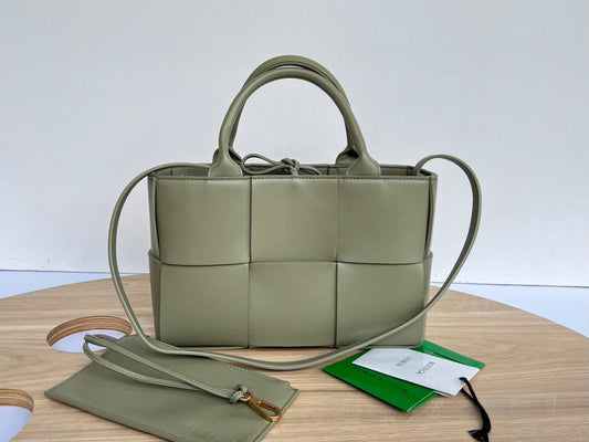 Bags Attire - Bottega Veneta Bags - 1562