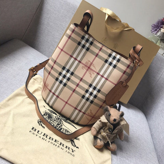 Bags Attire - Burberry Bags - 783