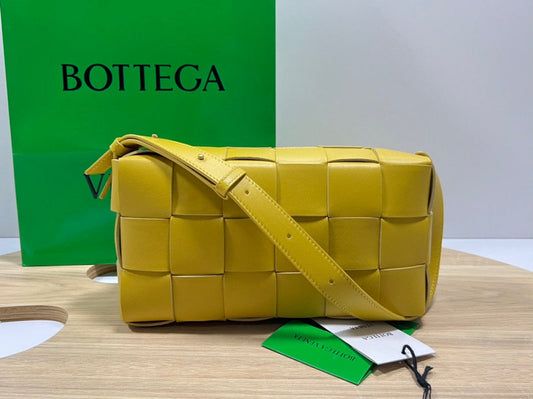 Bags Attire - Bottega Veneta Bags - 727