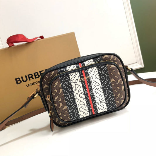 Bags Attire - Burberry Bags - 824