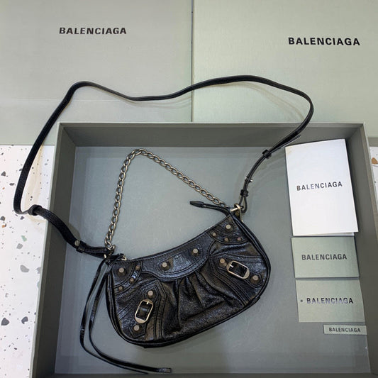 Bags Attire - Balenciaga Bags - 1484