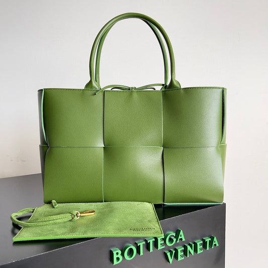 Bags Attire - Bottega Veneta Bags - 390