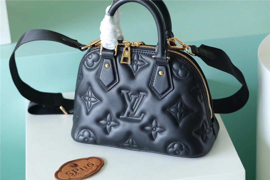 LV Alma BB Bag Handbags, Shoulder and Cross Body Bags For Women In Black 9.6in/25cm LV M59793