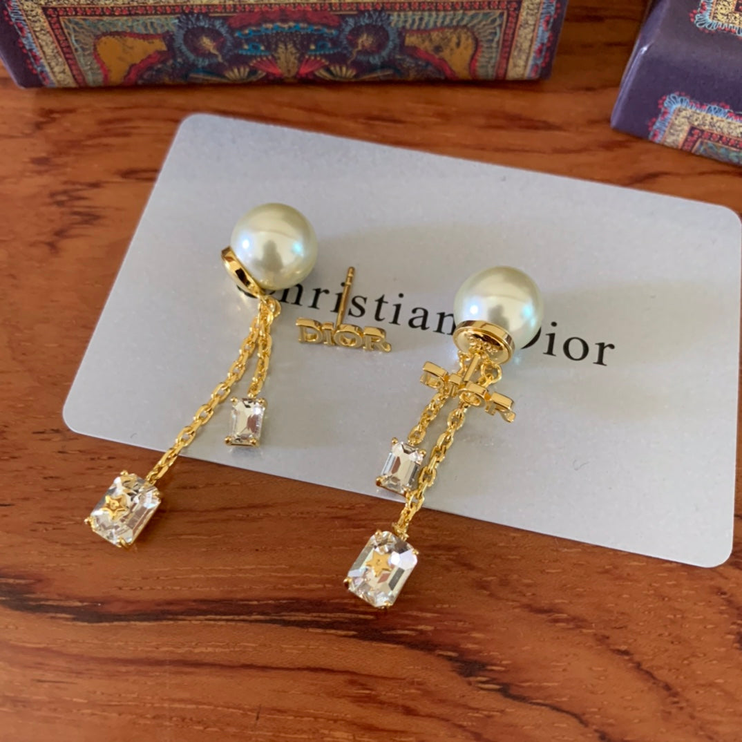 EN - Lux Earring Christian Dior 016