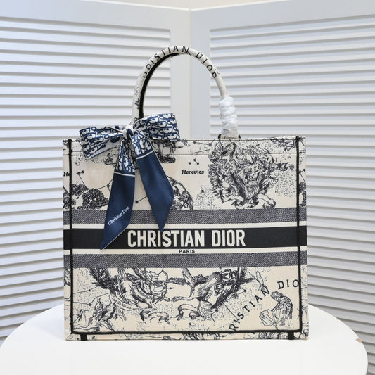 Luxury Handbags Christian Dior 296