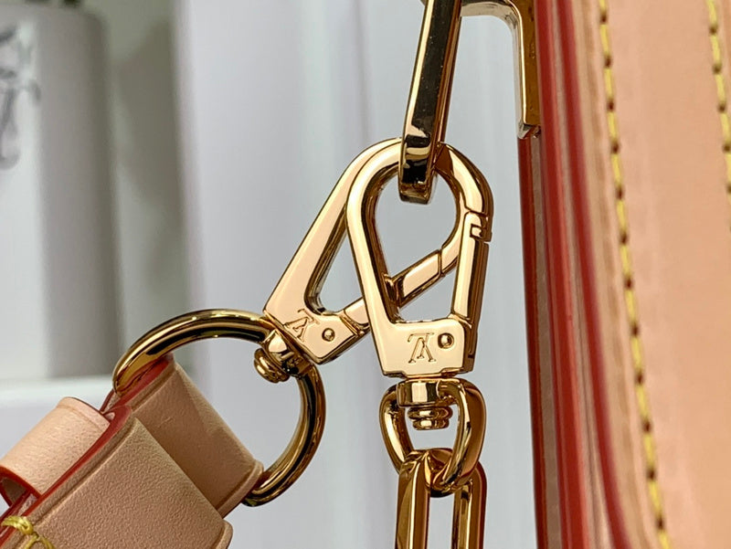 Bags Attire Louis Vuitton bags - 2481