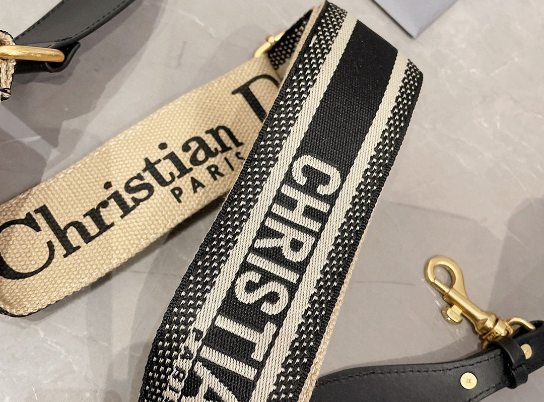 EN - New Arrival Bags Christian Dior 043