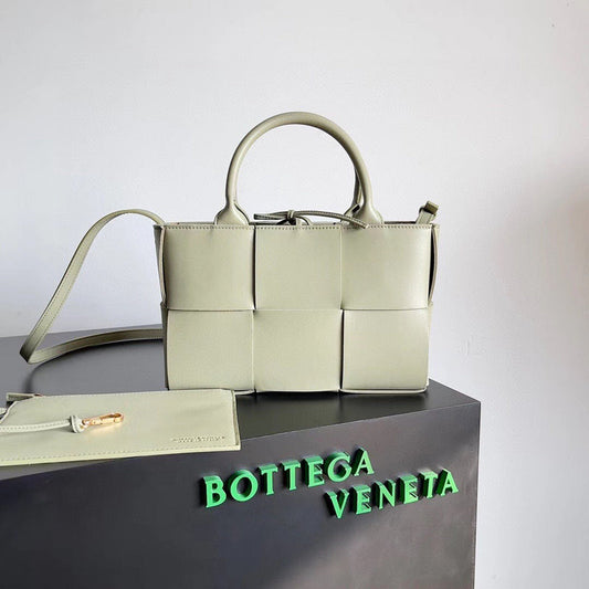 Bags Attire - Bottega Veneta Bags - 412